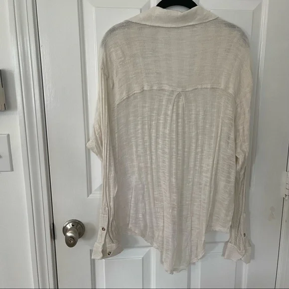 Free People cream long sleeve button down top - Picture 4 of 14